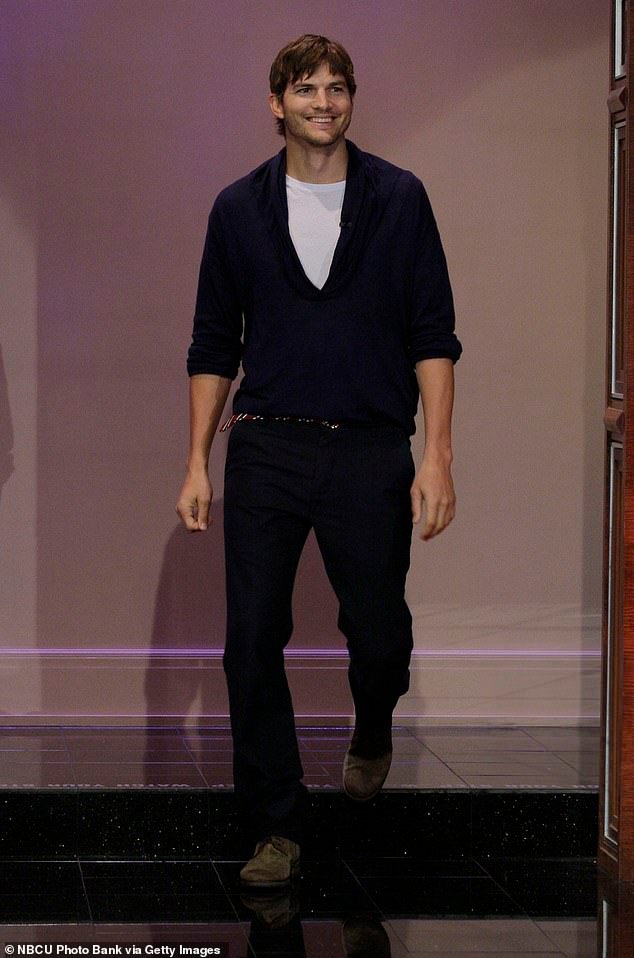 In 2013 Ashton was hospitalized after trying a fruitarian diet in preparation for his role as Steve Jobs in the biopic 'Jobs' (seen in 2013)