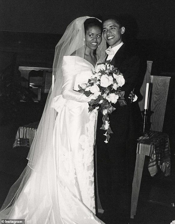 The pair went on to marry in 1992 and recently celebrated their 32nd wedding anniversary.