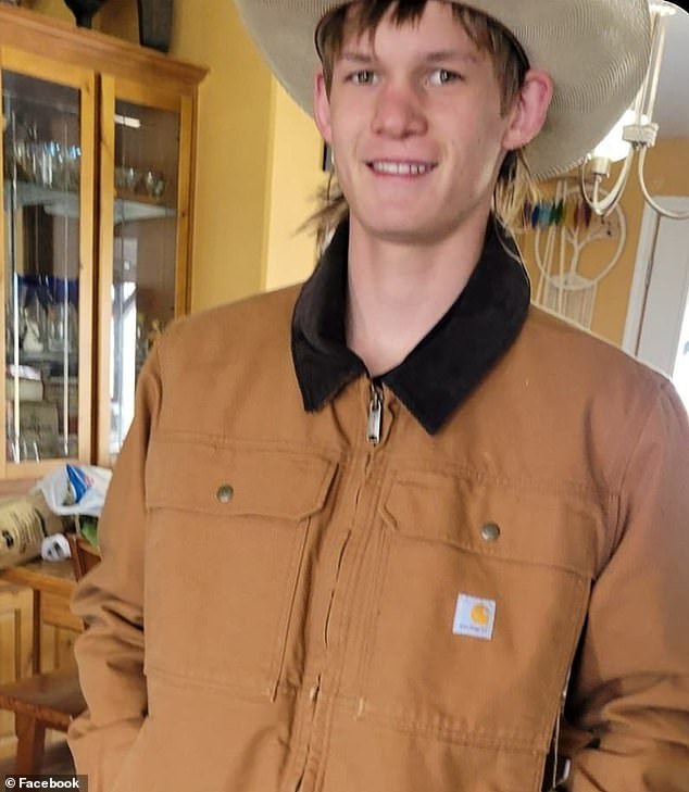 Jarrett's parents are increasingly frustrated with the slow pace of the investigation and Jarrett continuing to be treated as a runaway, not a juvenile in danger - which has only recently changed