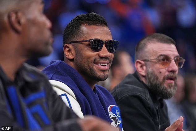 New York Giants quarterback was also courtside for the Knicks game against the Celtics