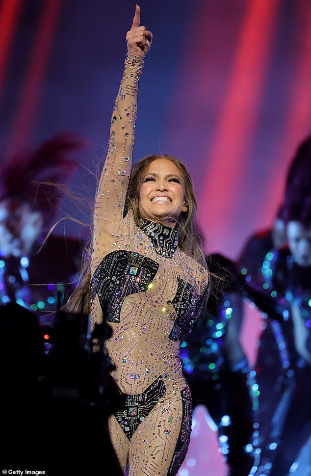The 55-year-old Bronx-bred singer-actress delivered a shocking performance that involved kissing her dancers, including a woman she smooched more than once
