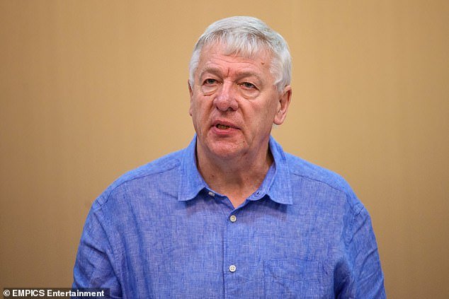 The AAPG letter, penned by its co-chair Graham Stringer the Labour MP for Blackley and Broughton,Ā called for an urgent investigation to be held into The Medicines and Healthcare products Regulatory Agency (MHRA) over an apparent lack of action on Covid jabs despite knowing of risks for months before issuing official warnings