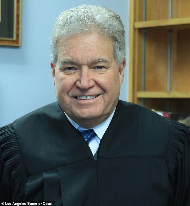 ¿Celebrities must suffer the same embarrassment of accusation as regular people,' wrote Judge Kralik
