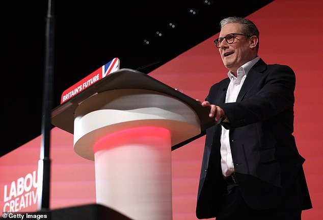 Sir Keir Starmer tried to revive memories of predecessor Sir Tony Blair 's 'Cool Britannia' set as he won backing for his arts plans from a slew of British stars