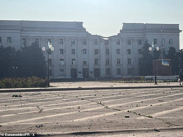 Damage to Kherson Regional State Administration building after reports say it was hit by a Russian gliding aerial bomb overnight