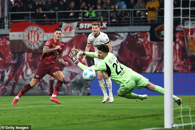 Though he is still in his formative footballing years, Sesko has been on the radar of the Premier League’s top clubs for at least four seasons