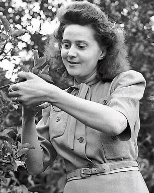 Odette in 1946